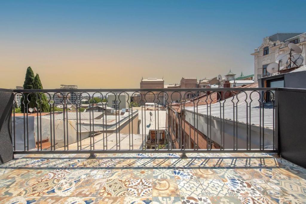 Opera Boutique Hotel 第比利斯 外观 照片